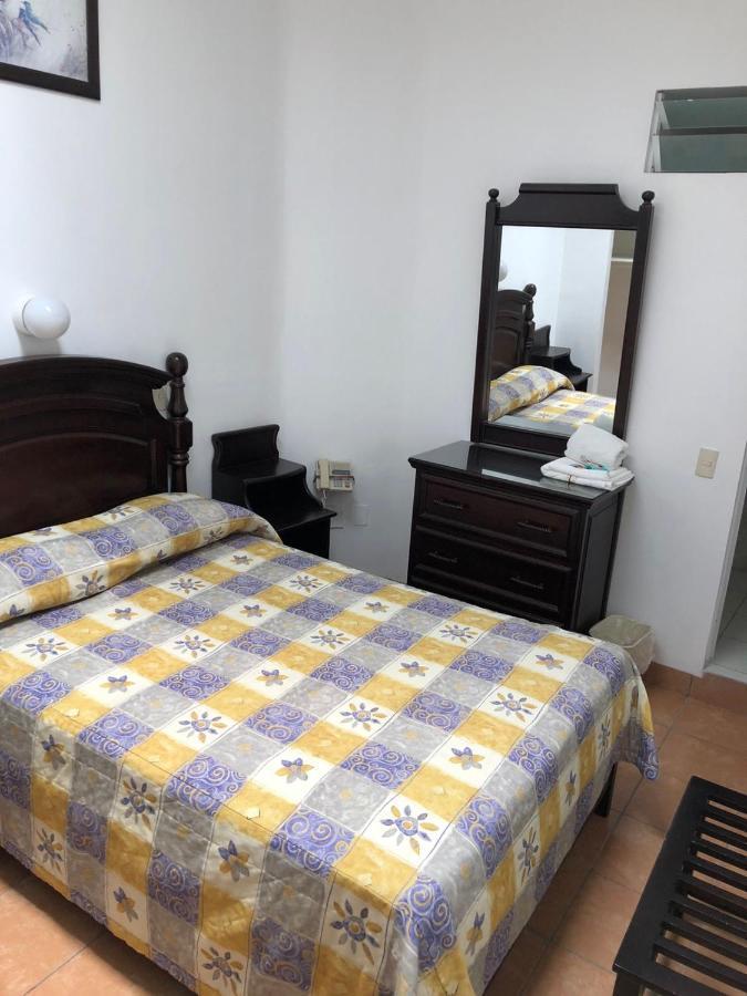 Hotel De Los Banos Pachuca Экстерьер фото